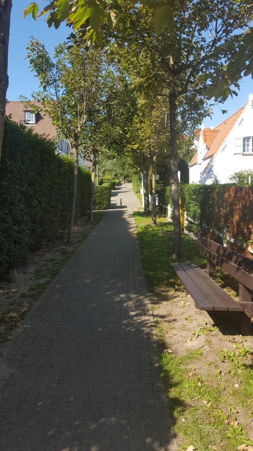 Duinbergen Nieuw App Met Tuin En Terras, Gratis Parking, Aan Zee, Vlakbij Brugge 아파트 외부 사진